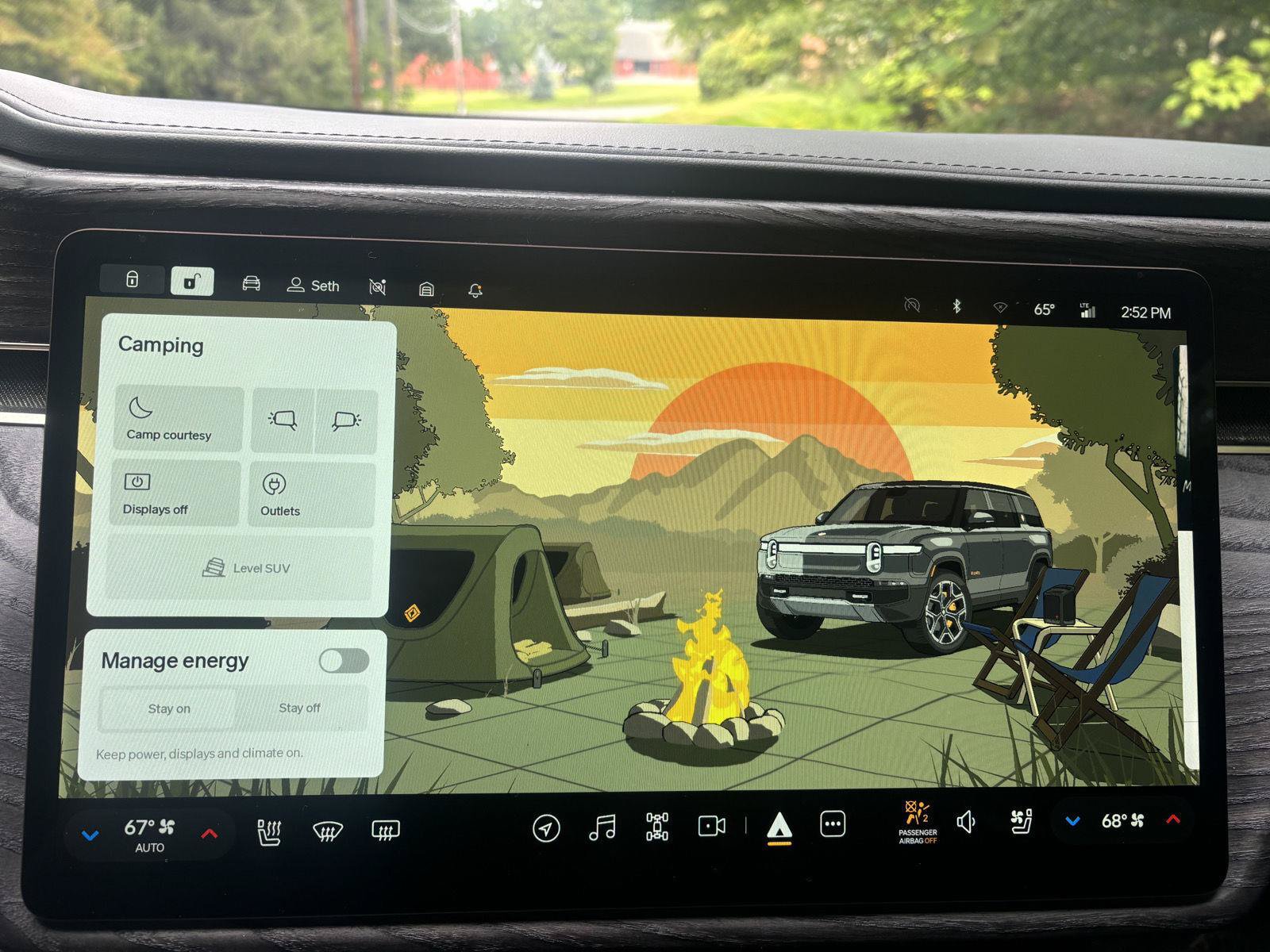 Used 2022 Rivian R1S Launch Edition Quad AWD/4WD image 35