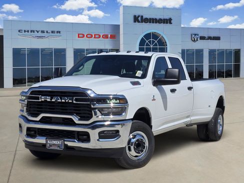 New 2027 RAM 3500 Tradesman w/ Chrome Appearance Group A AWD/4WD image 1