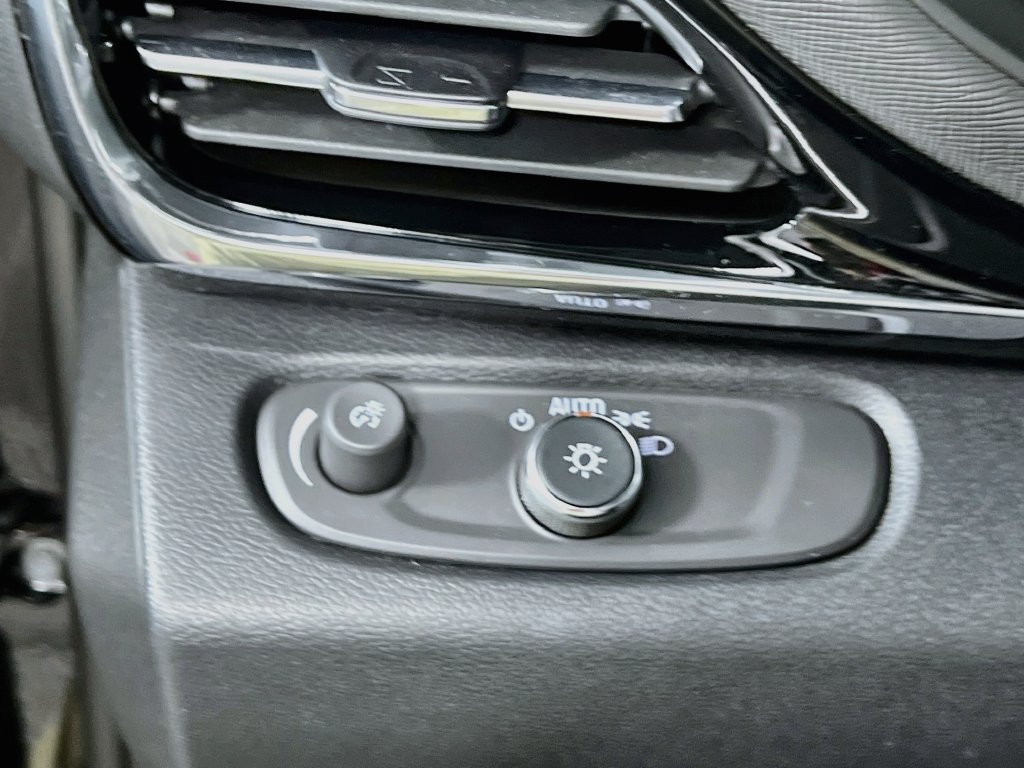 New 2026 Buick Envista Sport Touring w/ Convenience I Package FWD image 9
