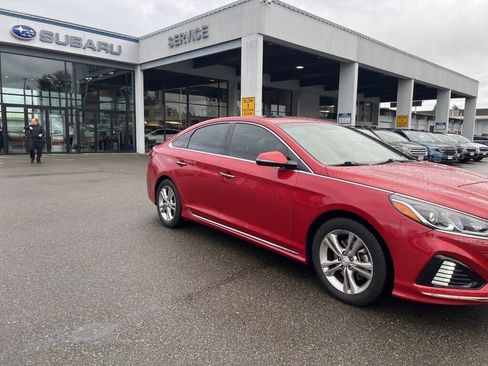 Used 2018 Hyundai Sonata Sport image 4