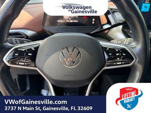 Used 2021 Volkswagen ID.4 Pro S RWD image 21