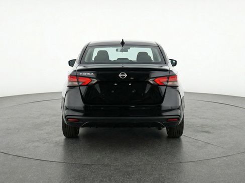 Used 2025 Nissan Versa SV FWD image 7