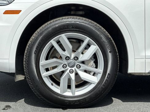 Used 2020 Audi Q5 2.0T Premium w/ Convenience Package image 32