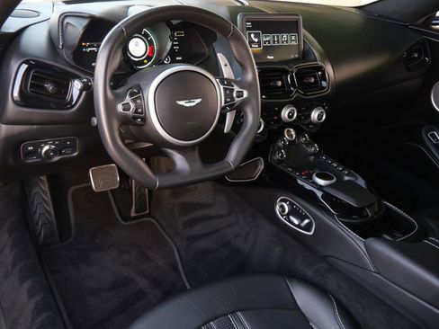 Used 2020 Aston Martin V8 Vantage Coupe RWD image 3