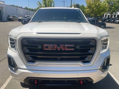 Used 2021 GMC Sierra 1500 AT4 w/ AT4 Value Package AWD/4WD image 6