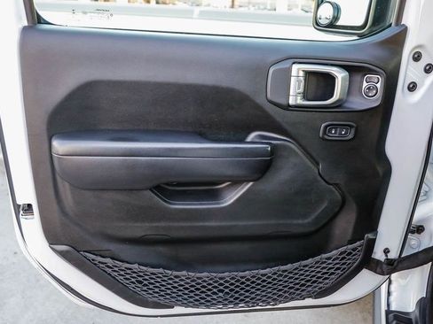 Used 2019 Jeep Wrangler Rubicon image 22