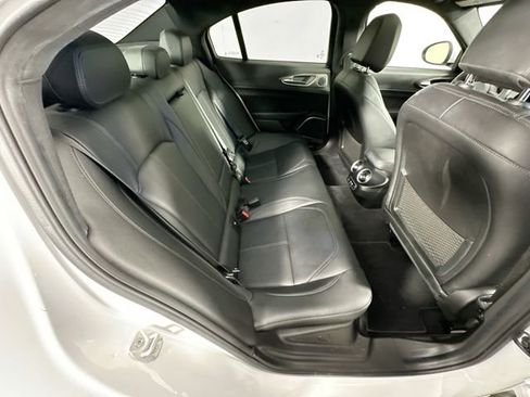 Used 2023 Alfa Romeo Giulia Ti image 29