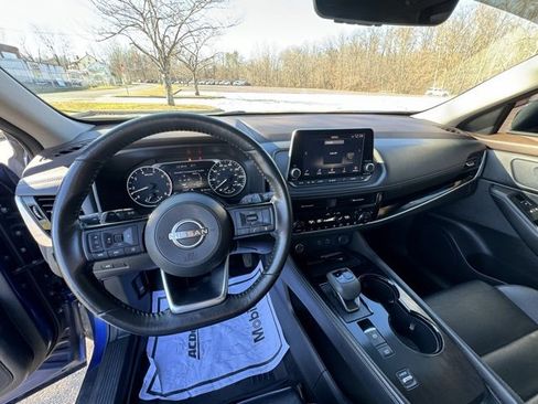 Used 2022 Nissan Rogue SL image 18