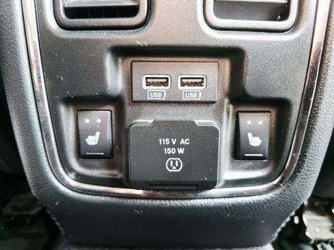 Used 2018 Jeep Grand Cherokee Limited AWD/4WD image 26