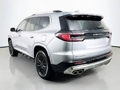 Used 2024 GMC Acadia Denali FWD image 5