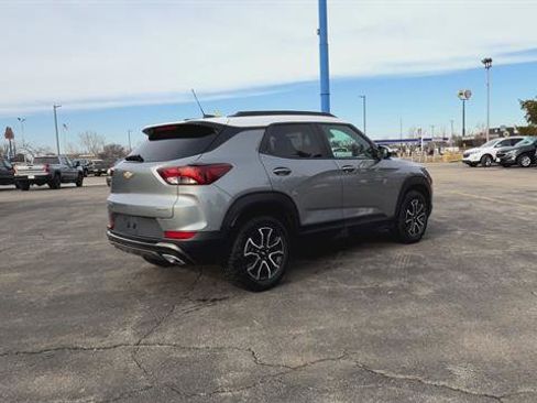 Used 2023 Chevrolet TrailBlazer ACTIV image 8