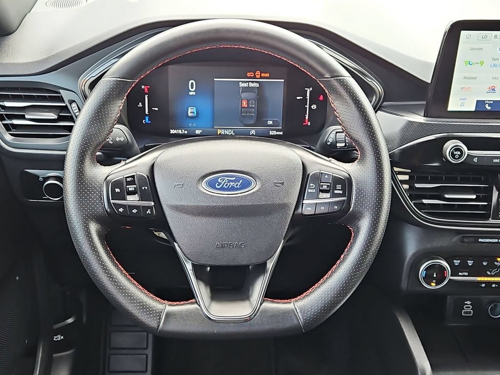 Used 2025 Ford Escape ST-Line AWD/4WD image 23
