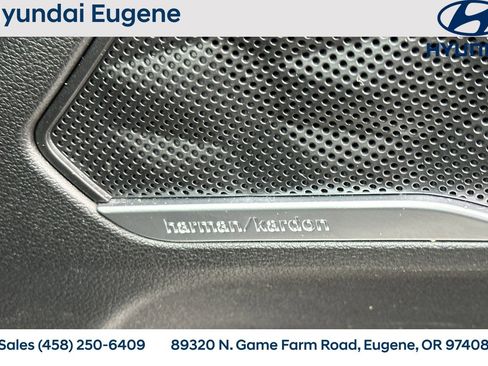 Used 2021 Hyundai Santa Fe Limited AWD/4WD image 25
