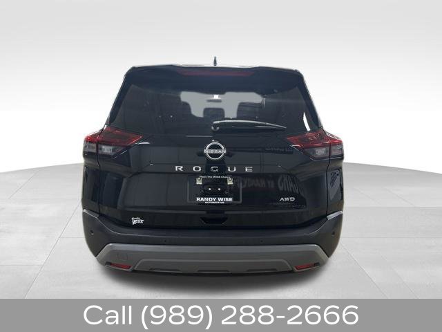 Used 2022 Nissan Rogue S AWD/4WD image 5