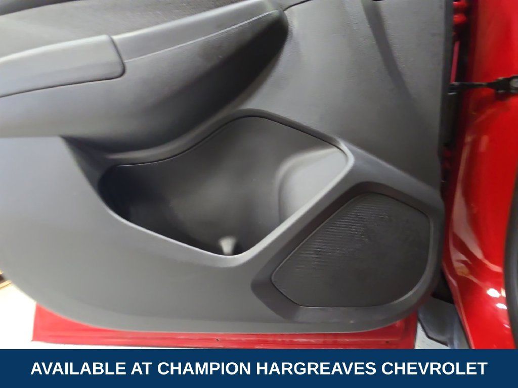 Used 2026 Chevrolet TrailBlazer LT AWD/4WD image 32