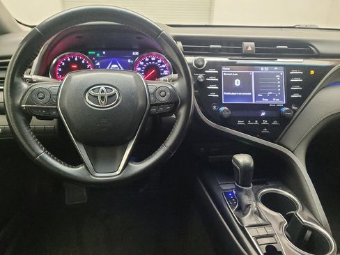 Used 2019 Toyota Camry XSE FWD image 22