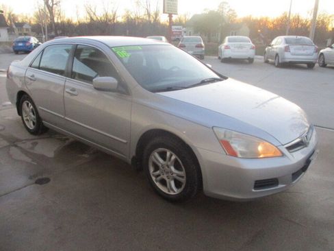 Used 2006 Honda Accord SE image 17