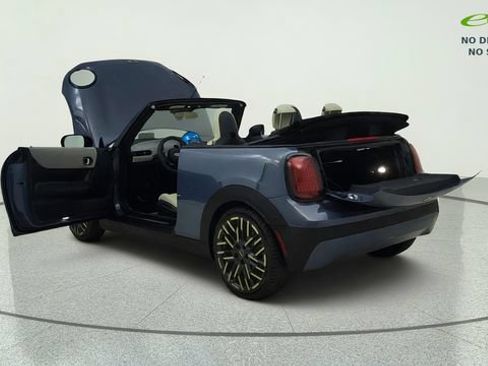 Used 2025 MINI Cooper S FWD image 14