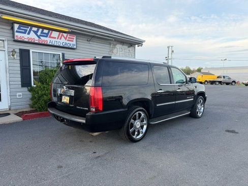 Used 2013 Cadillac Escalade ESV Luxury image 5