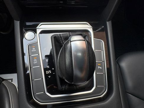 Used 2023 Volkswagen Arteon SEL w/ Arteon MDO Package AWD/4WD image 19