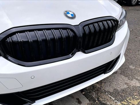 Used 2023 BMW 330i Sedan w/ Driving Assistance Package image 30