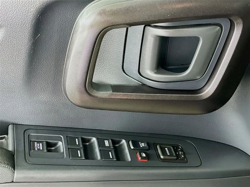 Used 2014 Honda Ridgeline Sport image 21