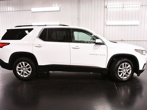 Used 2021 Chevrolet Traverse LT AWD/4WD image 8