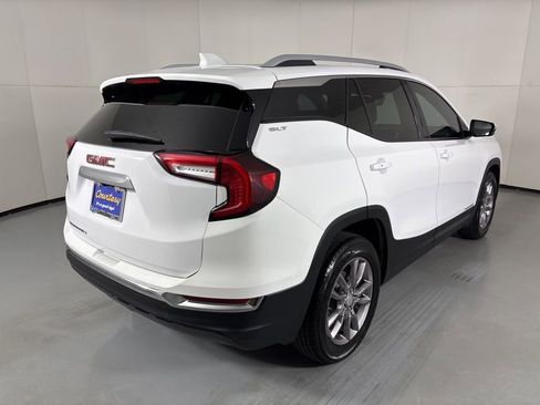Used 2023 GMC Terrain SLT FWD image 8