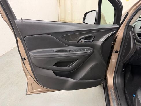 Used 2018 Buick Encore Preferred FWD image 17