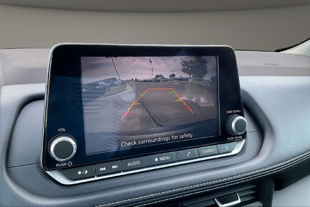 Certified 2023 Nissan Rogue S FWD image 19