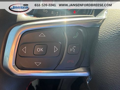 Used 2022 Jeep Gladiator Rubicon w/ LED Lighting Group AWD/4WD image 17