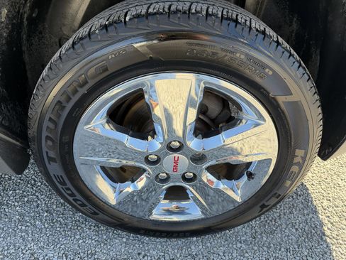 Used 2015 GMC Terrain SLE w/ Chrome Edition image 9