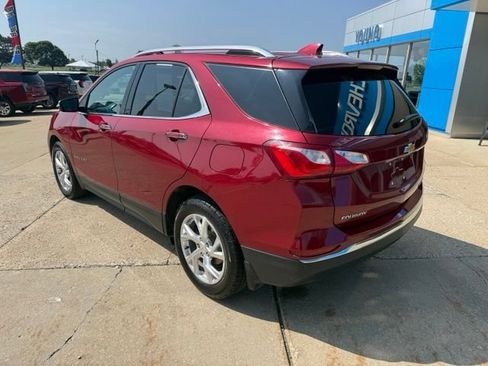 Used 2020 Chevrolet Equinox Premier AWD/4WD image 3