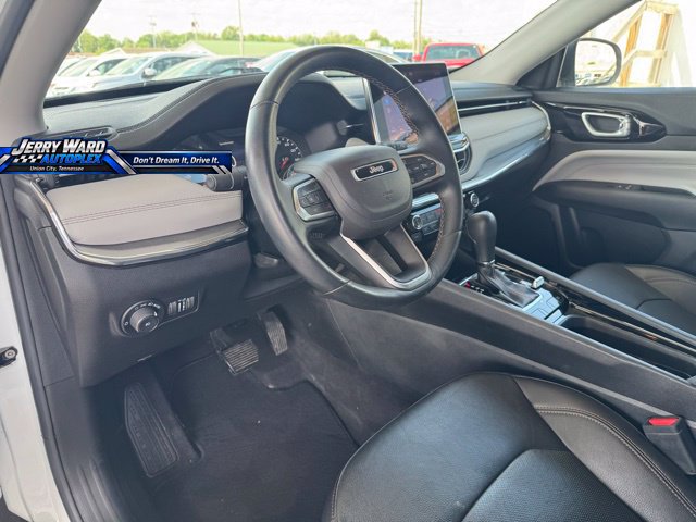Used 2022 Jeep Compass Limited AWD/4WD image 17