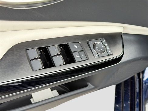 New 2025 Lexus ES 350 Ultra Luxury image 23