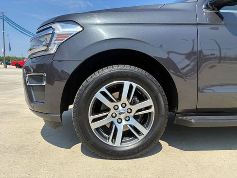 Used 2024 Ford Expedition Limited RWD image 7