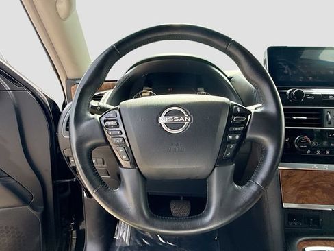 Used 2024 Nissan Armada SL AWD/4WD image 40