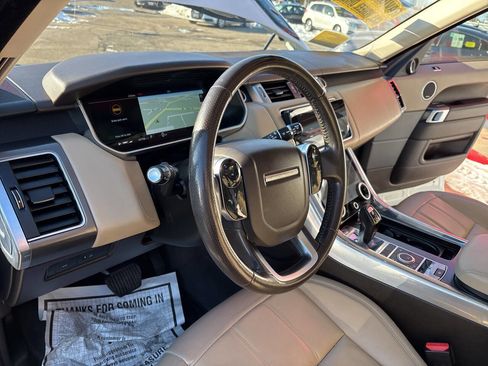 Used 2018 Land Rover Range Rover Sport SE image 30