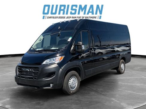 New 2026 RAM ProMaster 3500 w/ Crew Van Package FWD image 2