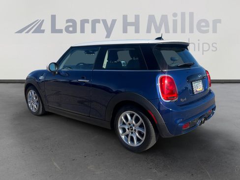 Used 2015 MINI Cooper S image 3