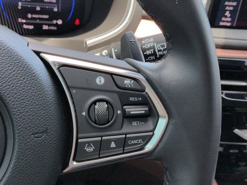 Used 2025 Acura MDX FWD w/ Technology Package image 27