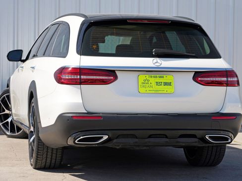 Used 2022 Mercedes-Benz E 450 4MATIC All-Terrain Wagon image 6