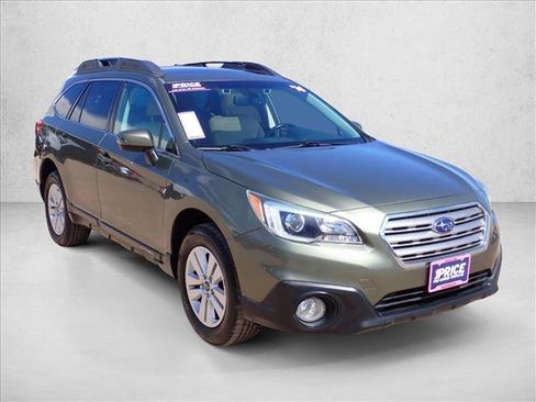 Used 2016 Subaru Outback 2.5i Premium AWD/4WD image 6