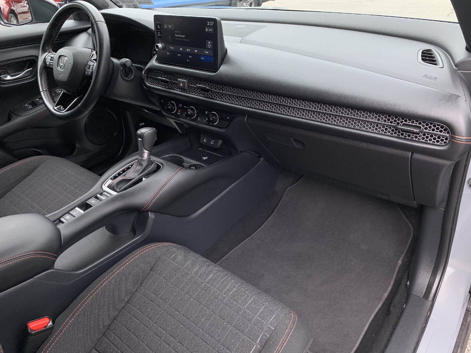 Certified 2026 Honda HR-V Sport image 37