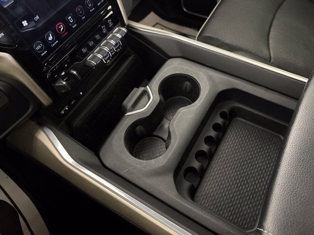 Used 2019 RAM 3500 Laramie AWD/4WD image 17