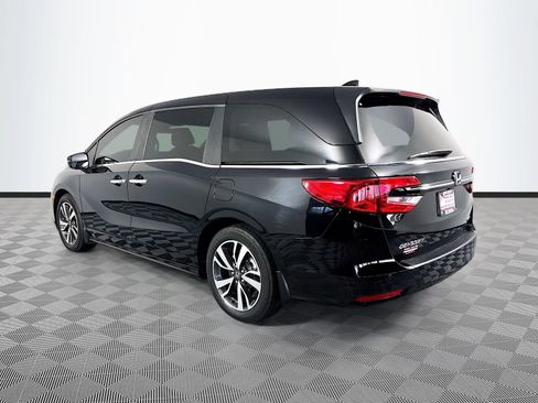 Used 2023 Honda Odyssey Touring image 5