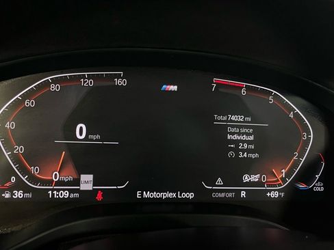 Used 2021 BMW X4 xDrive30i w/ M Sport Package AWD/4WD image 13