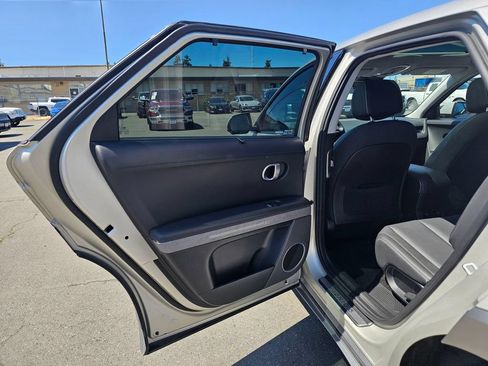 Used 2023 Hyundai Ioniq 5 Limited AWD/4WD image 15