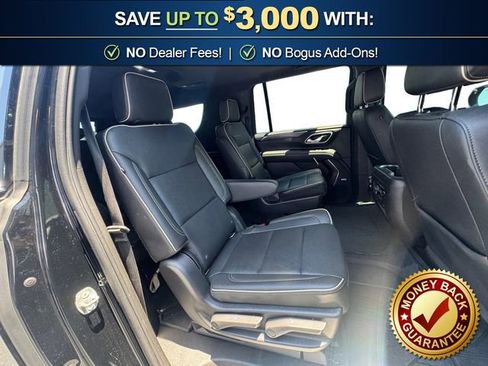 Used 2022 Chevrolet Suburban Premier w/ Premium Package 2 AWD/4WD image 23