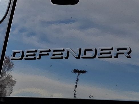 New 2026 Land Rover Defender 110 S image 21